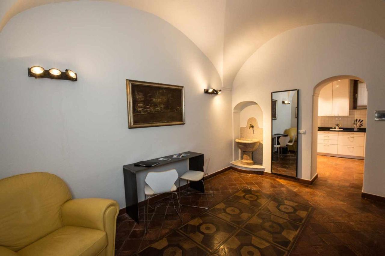 Historical Apartment In The Center Of Gravedona - Larihome A02 Buitenkant foto
