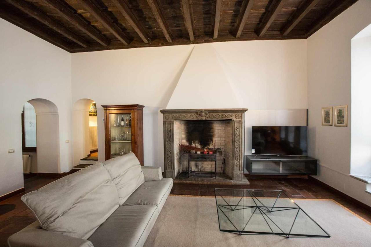 Historical Apartment In The Center Of Gravedona - Larihome A02 Buitenkant foto