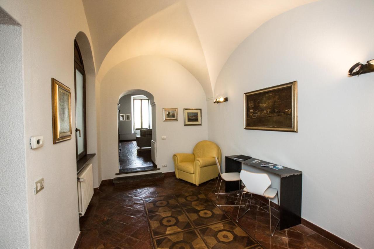 Historical Apartment In The Center Of Gravedona - Larihome A02 Buitenkant foto