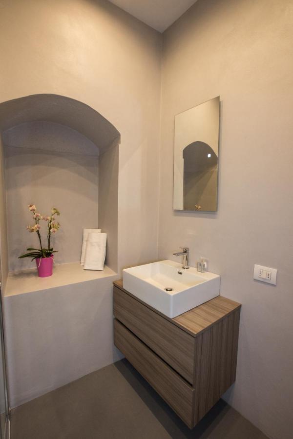 Historical Apartment In The Center Of Gravedona - Larihome A02 Buitenkant foto